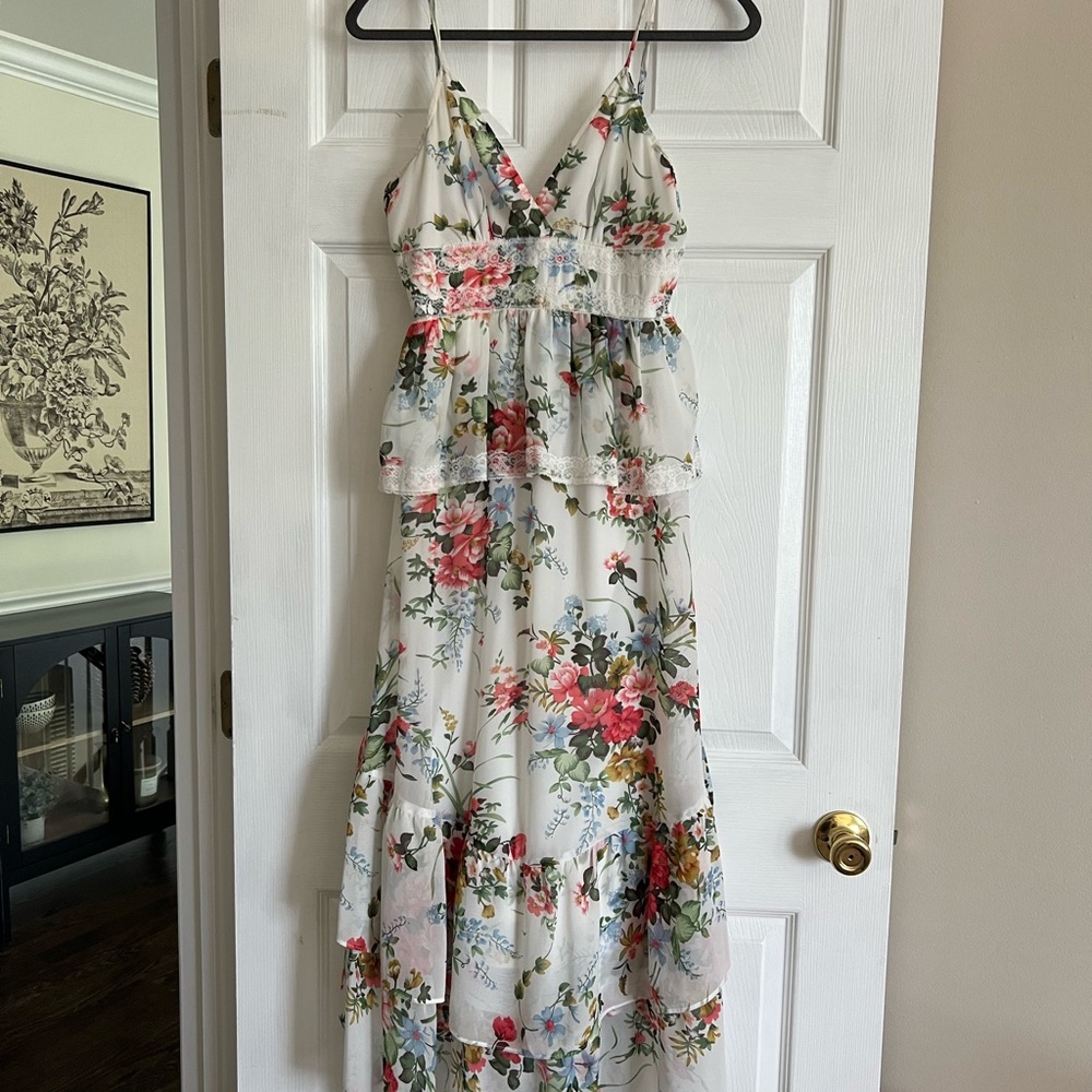 Vici Tiered floral dress